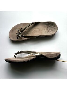 𝅺Vionic Bella Sandals Flip Flops Orthaheel Technology‎ Comfort Women’s Size 8